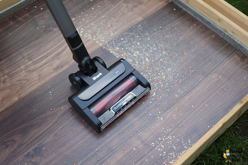 In the corners and on edges: before.